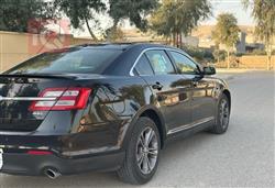 Ford Taurus